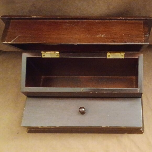 VTG Bombay Company Wooden Step Chest Desk Top Organizer Box - Picture 6 of 6